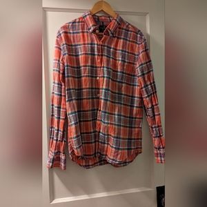 American Eagle linen blend button down